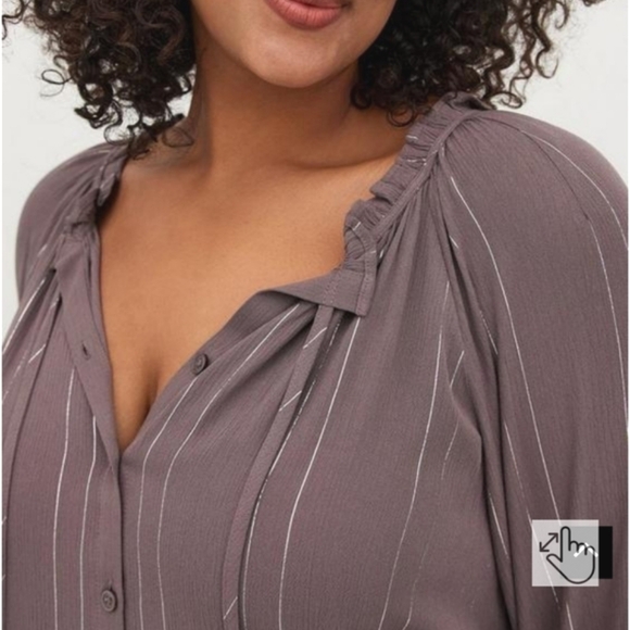 Torrid Crinkle Gauze With Lurex Peasant Blouse 5X - Picture 4 of 14